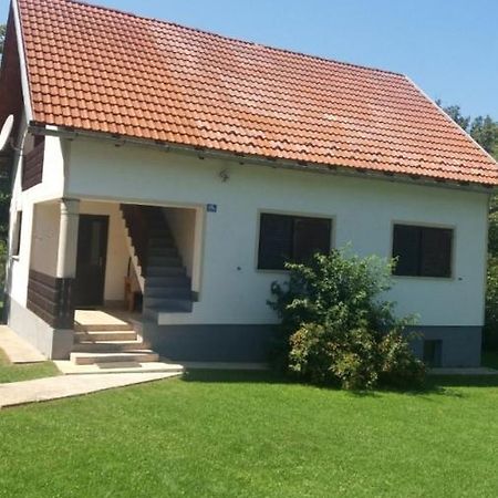 شقة سوملجاناك  في Apartman Filip المظهر الخارجي الصورة