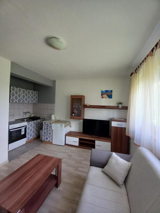 شقة سوملجاناك  في Apartman Filip المظهر الخارجي الصورة